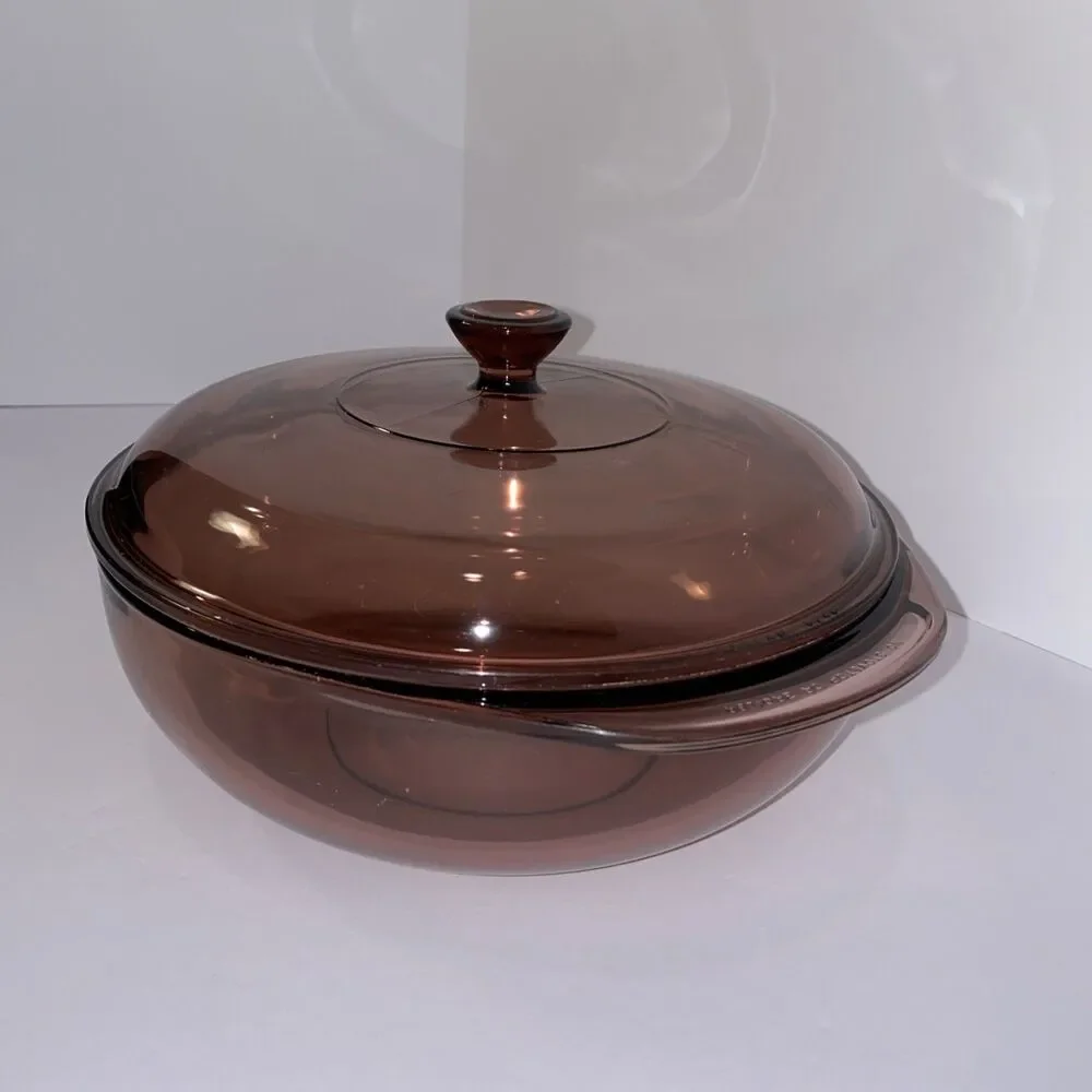Vintage Pyrex Cranberry Glass 2 Qt Covered Casserole Dish w Lid USA